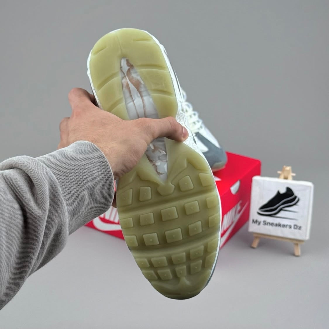 AIRMAX LIGHT BONES