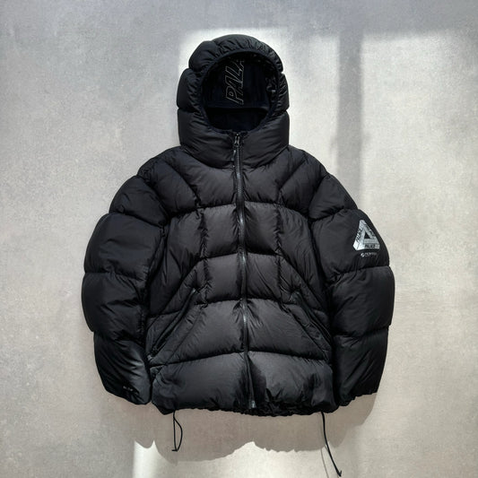 Palace Puffer jacket cg black